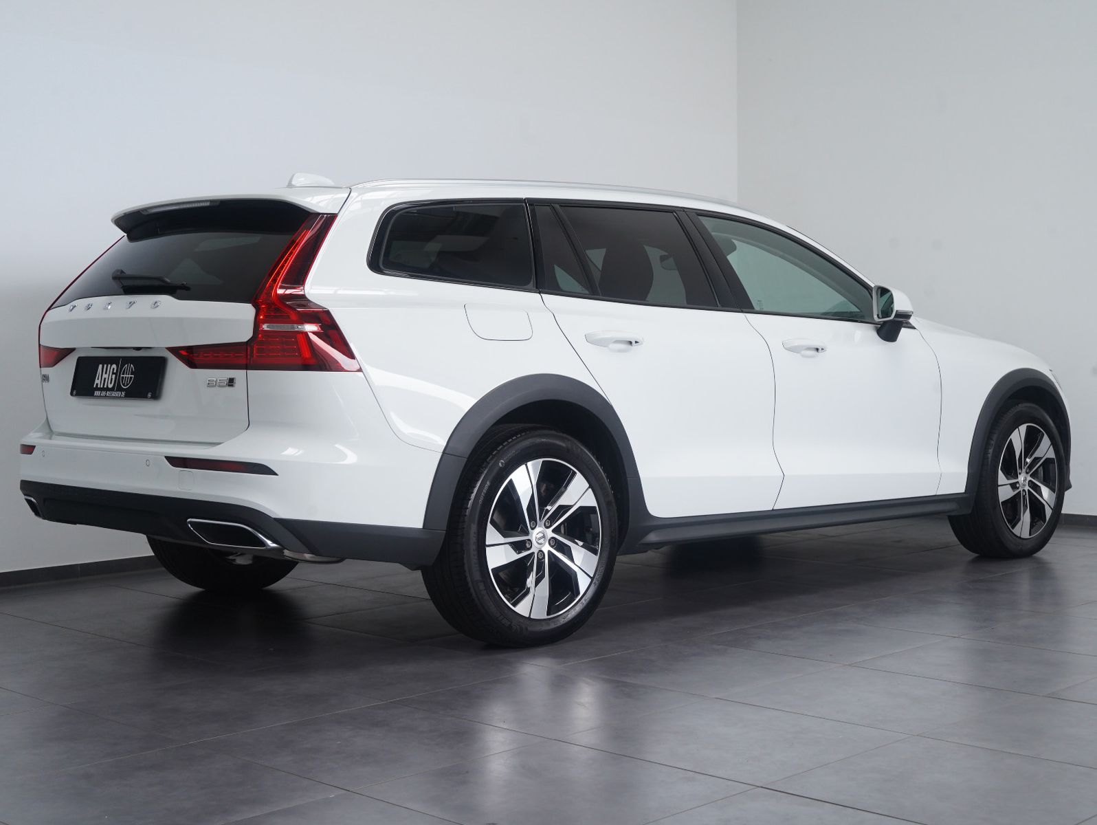 Volvo V60 Cross Country Pro B5 B AWD