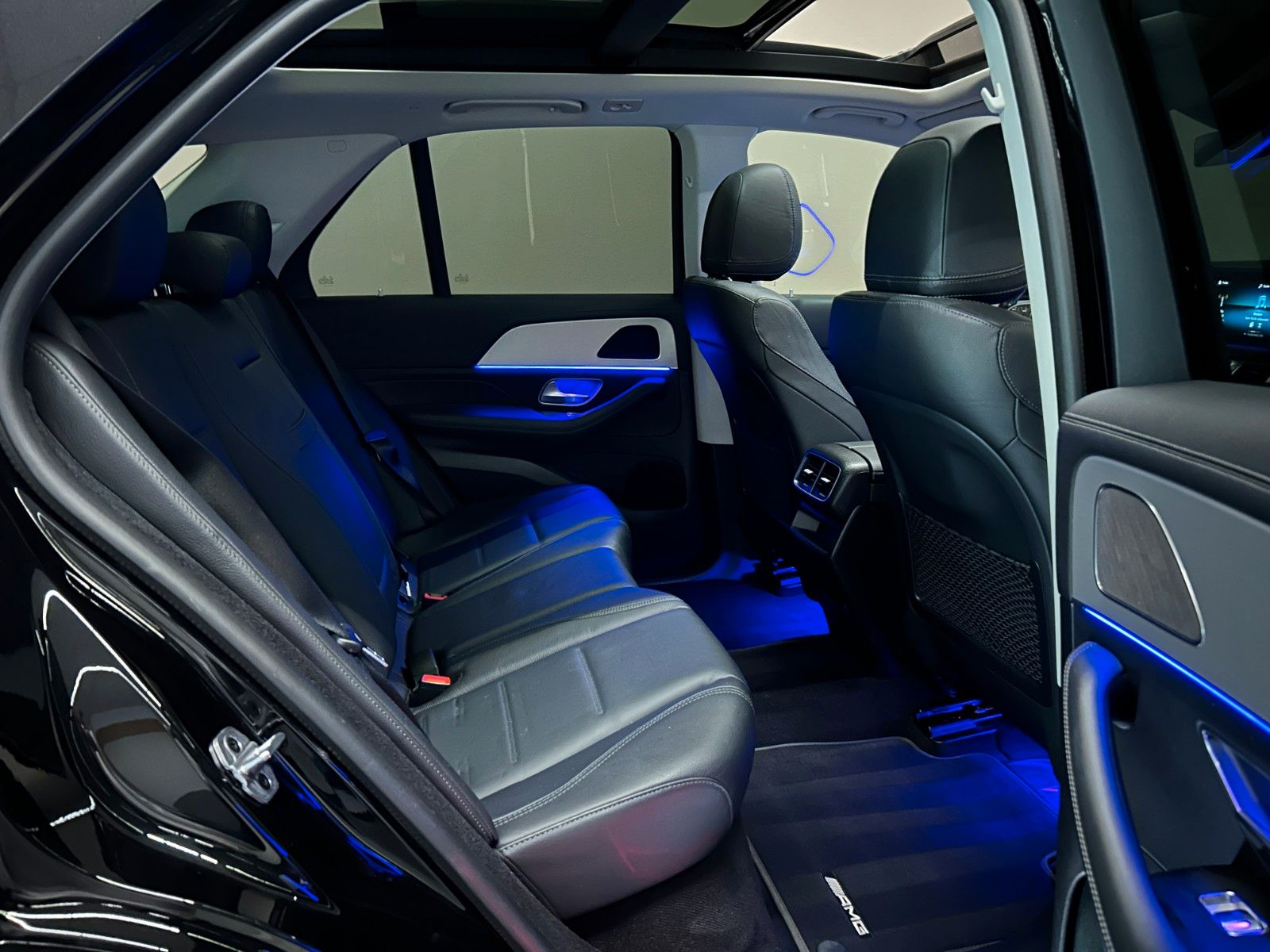 Mercedes-Benz GLE400 d 4M *AMG*NIGHT*PANO*STANDHZ*AHK*H-U*360*