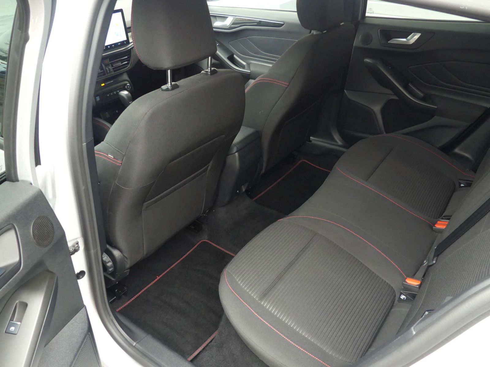 Ford Focus Turnier ST-Line X*el. Heckklappe*
