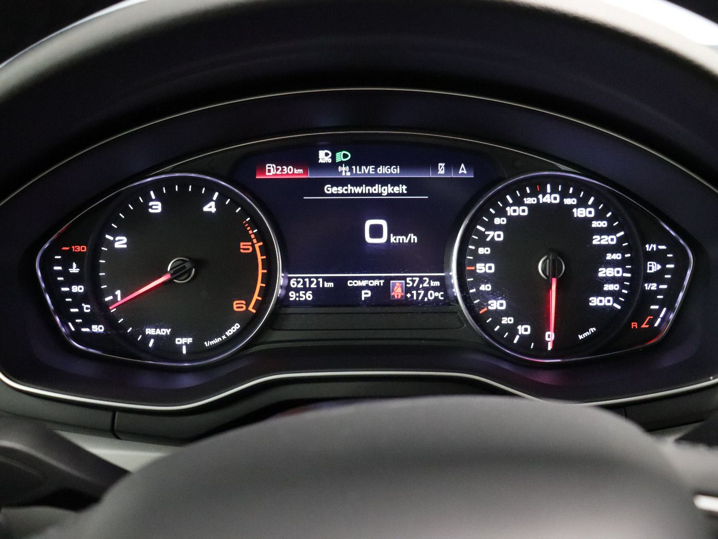 Audi A4 Avant 40 TDI quattro S tronic Advanced - Samsaru's Car Outlet