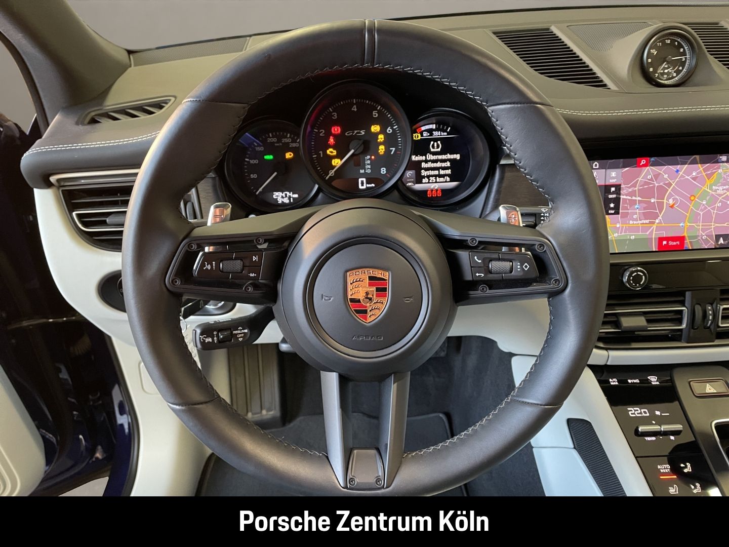 Porsche Macan GTS - Samsaru's Car Outlet