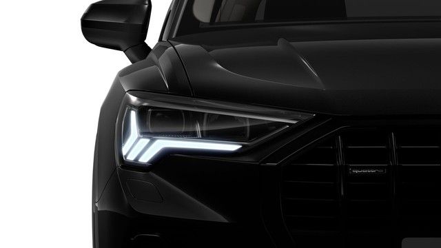 Audi Q3 40 TDI quattro S line - Samsaru's Car Outlet