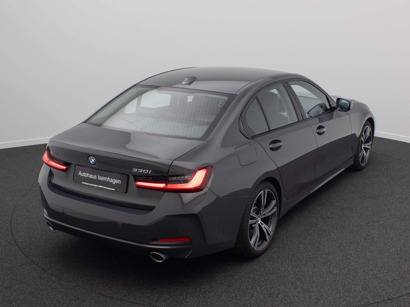 BMW 330i xD Komfort DAB HiFi Leder M Sport 19Zoll