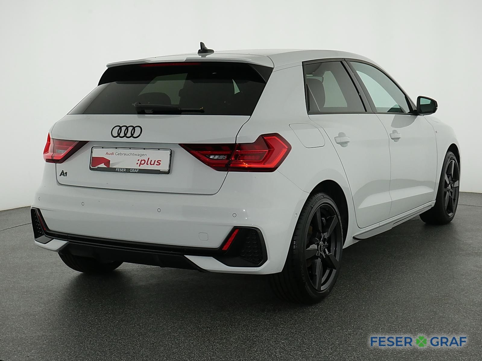 Audi A1 Sportback 35TFSI S tronic S Line - Samsaru's Car Outlet