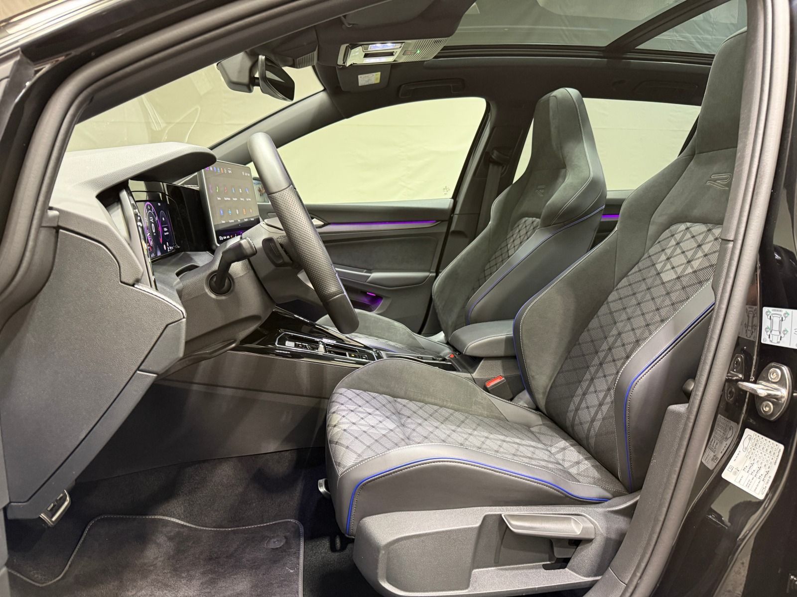 Volkswagen Golf Variant R-Line 2.0 TSI DSG 4M Black Style