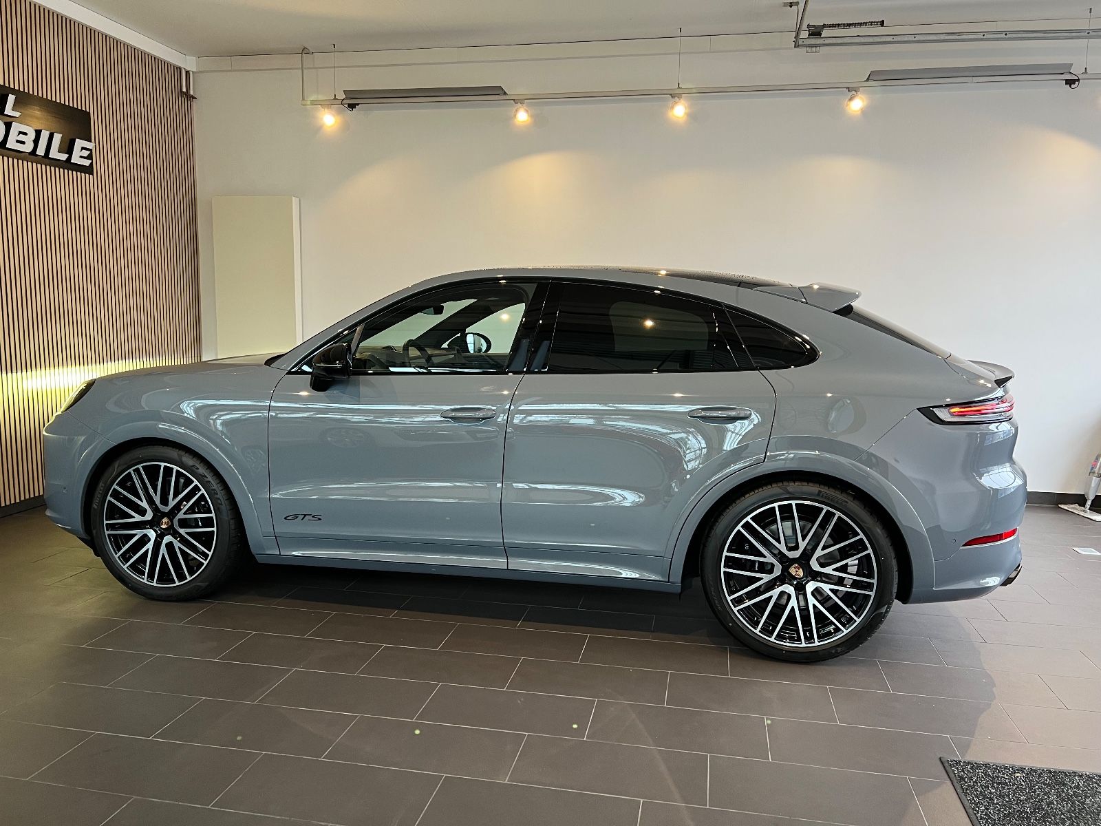 Porsche Cayenne Coupe GTS/ALLRADLE/BOSE/HEADUP/SHZG/PANO