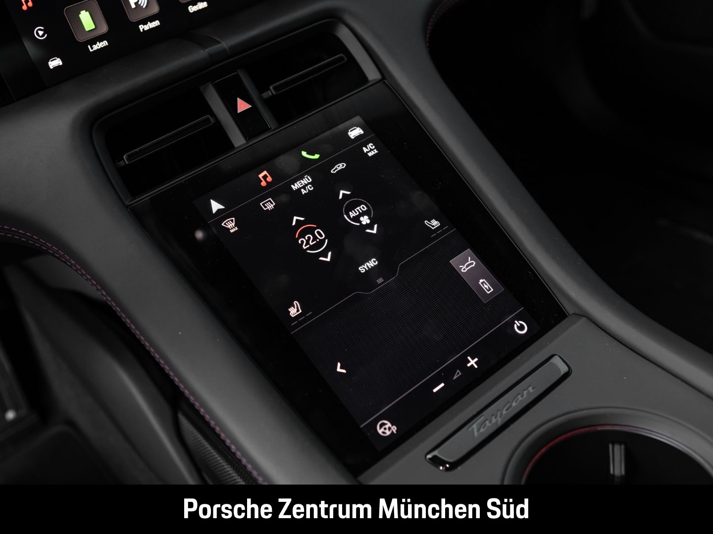 Porsche Taycan 4S Cross Turismo InnoDrive Surround-View