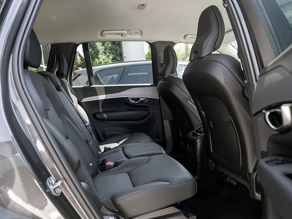 Volvo XC90 T8 AWD Core AHK RÜCKFAHRKAMERA H/K