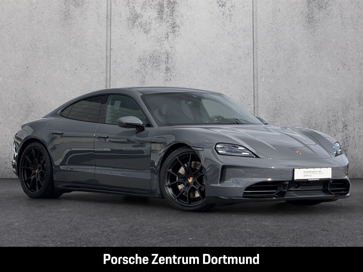 Porsche Taycan GTS Luftfederung BOSE Panoramadach LED
