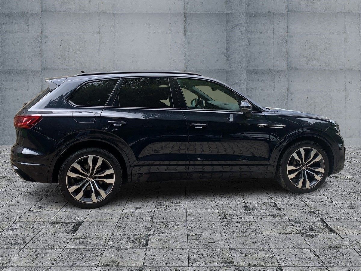 Volkswagen Touareg 3.0 TDI 4M R-LINE - Samsaru's Car Outlet