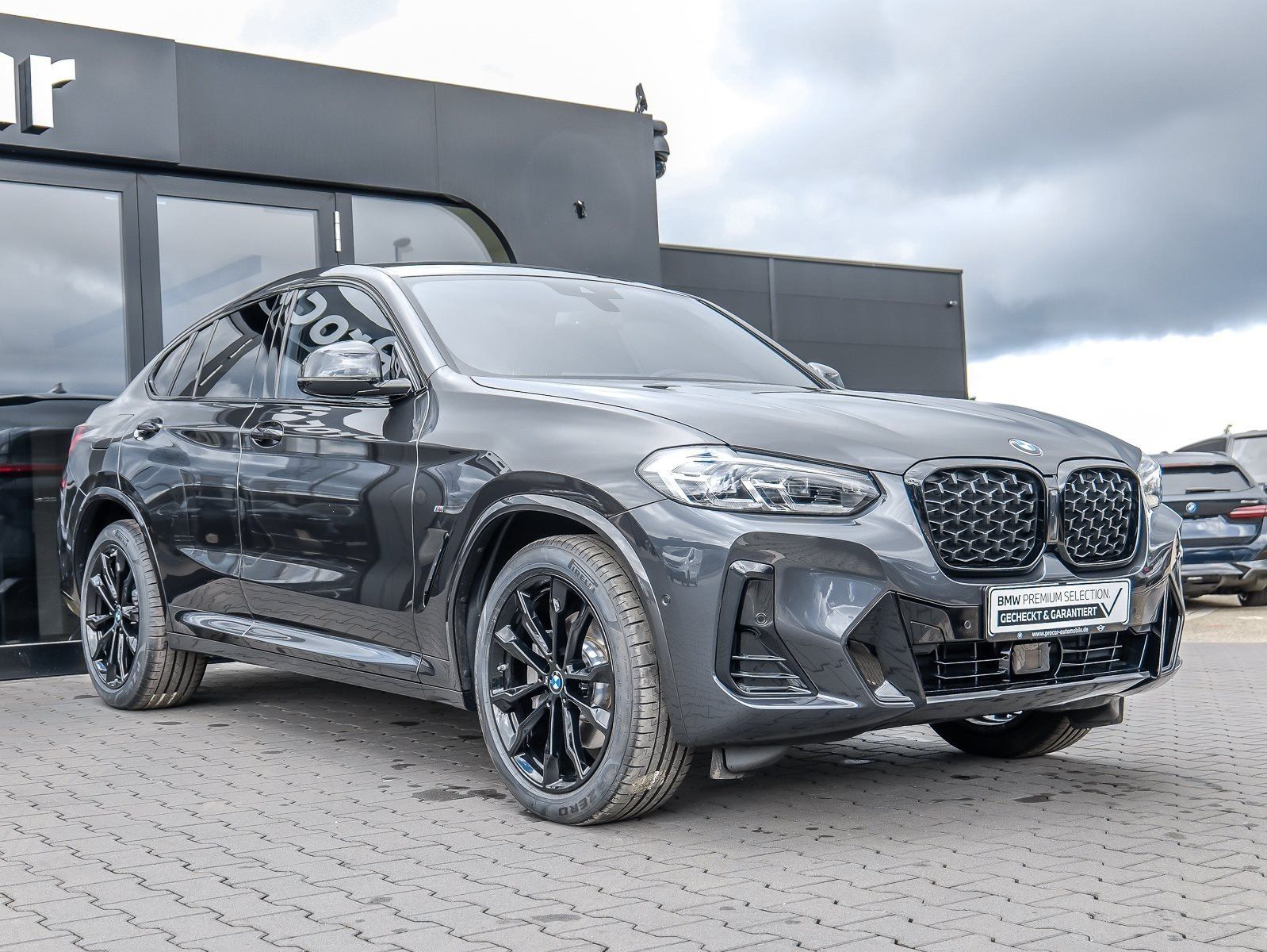 BMW X4 xDrive30d M Sport PANO ACC AHK RFK NAVI LED