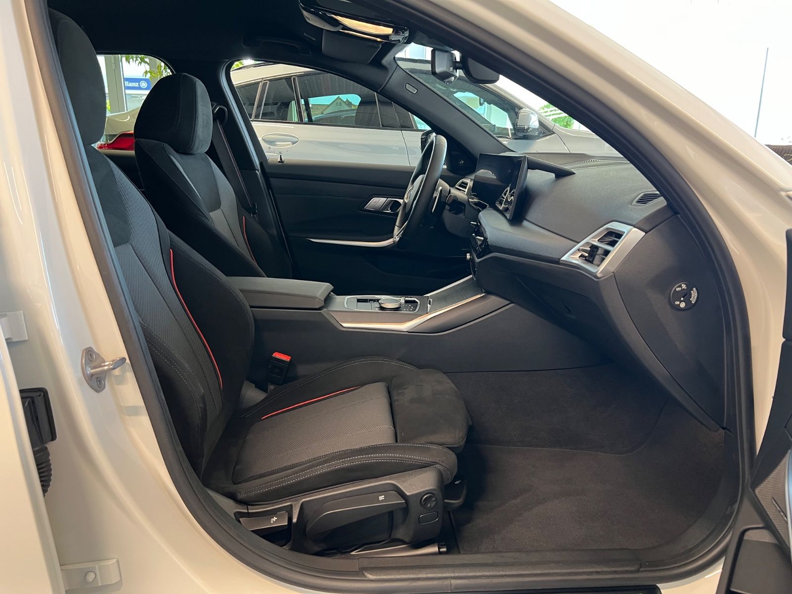BMW 320 d xDrive Touring M Sport Pro Paket / H&K