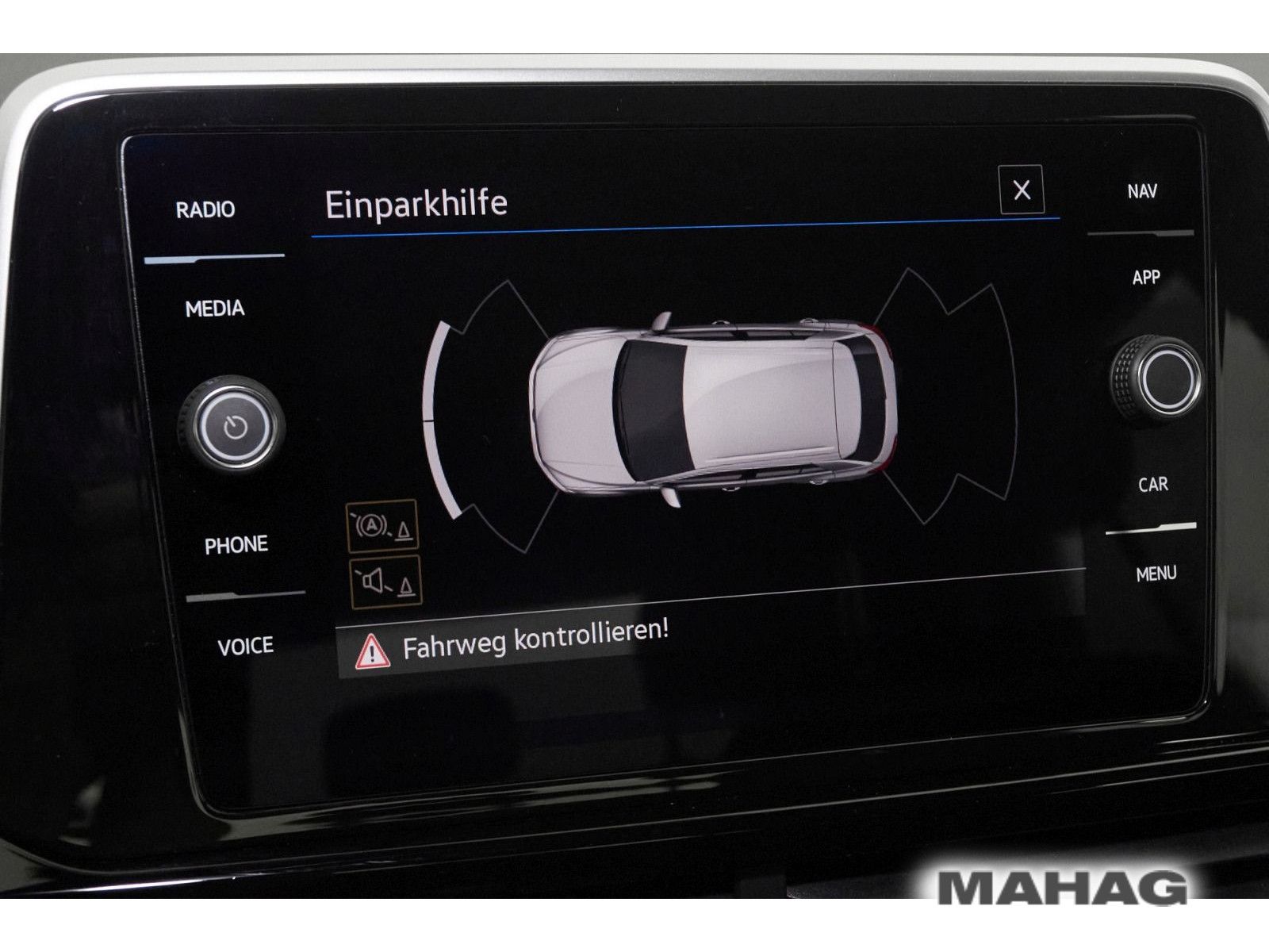 Volkswagen T-ROC 1.5 TSI R-Line - Samsaru's Car Outlet
