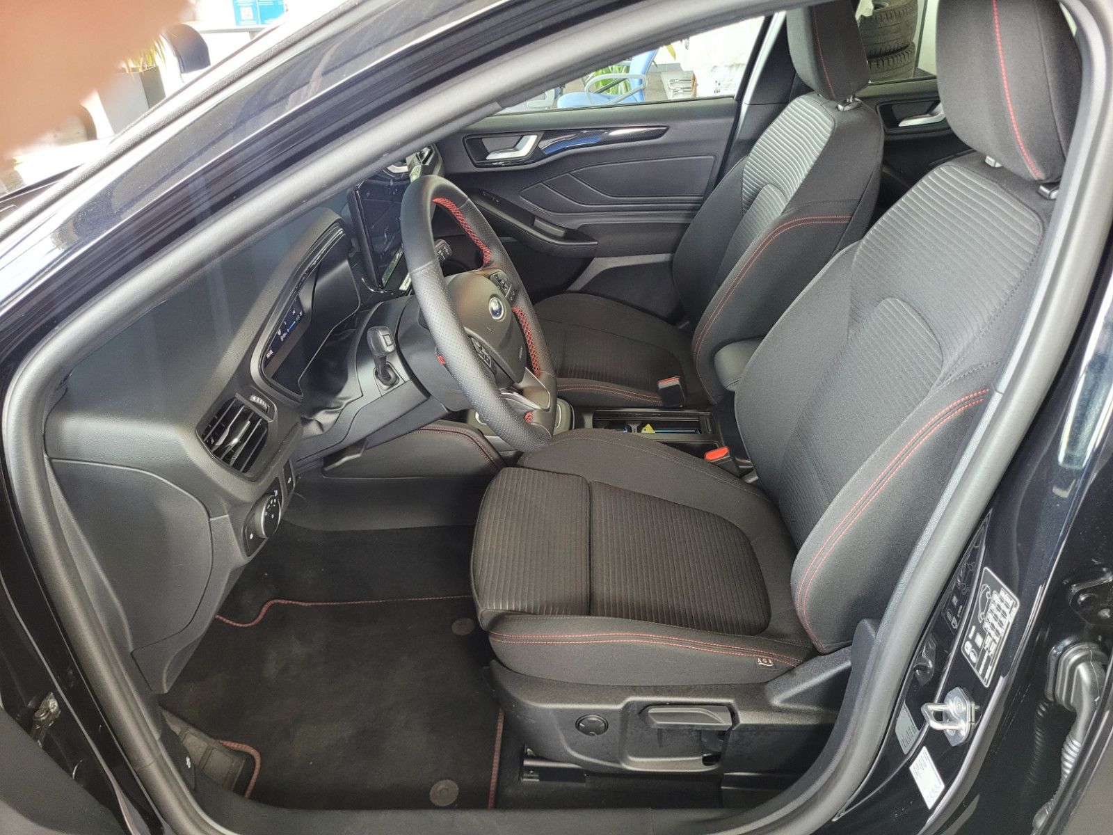 Ford Focus EcoBoost Autom. ST-Line X m ACC/Matrix/18"