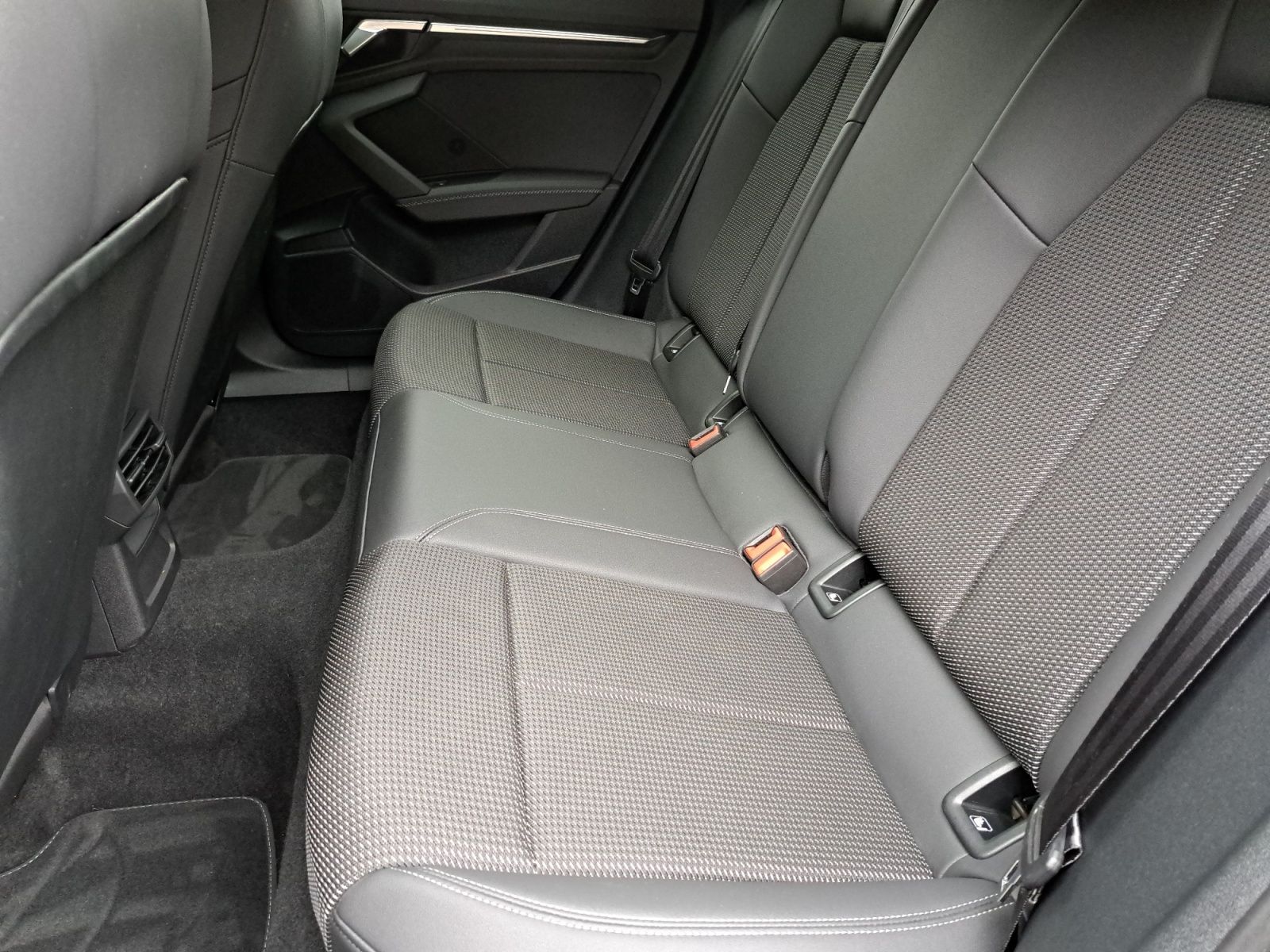 Audi A3 Sportback S line 40 TFSIe S tronic PANO APP K