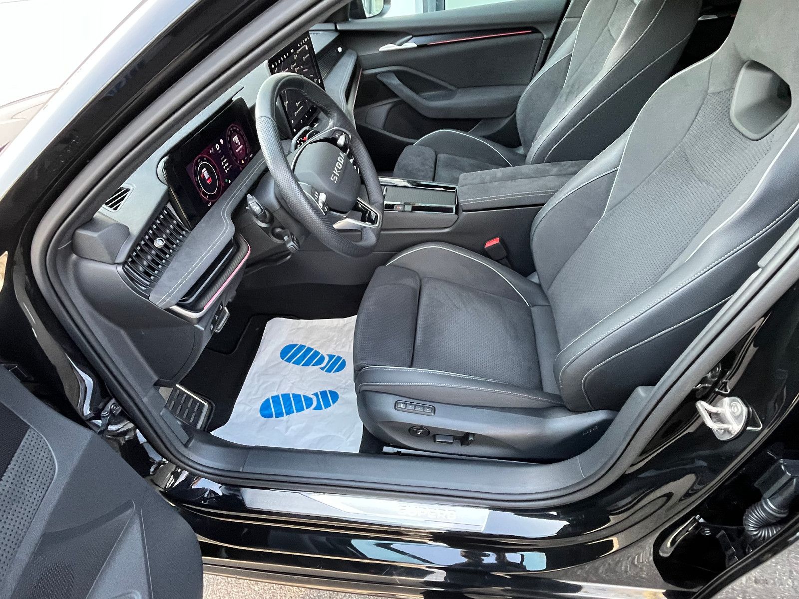 Skoda Superb Combi 2.0 TDI 4x4 Sportline
