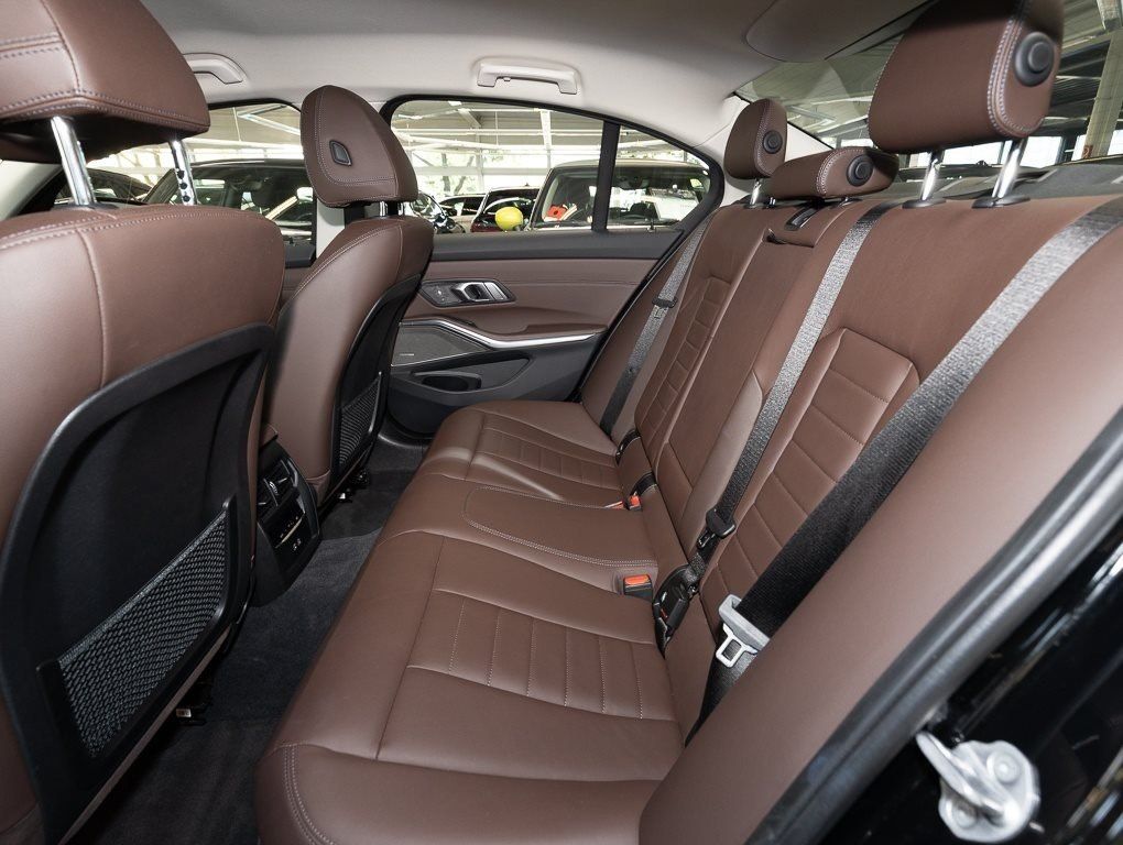 BMW 320d Limousine Advantage - Samsaru's Car Outlet