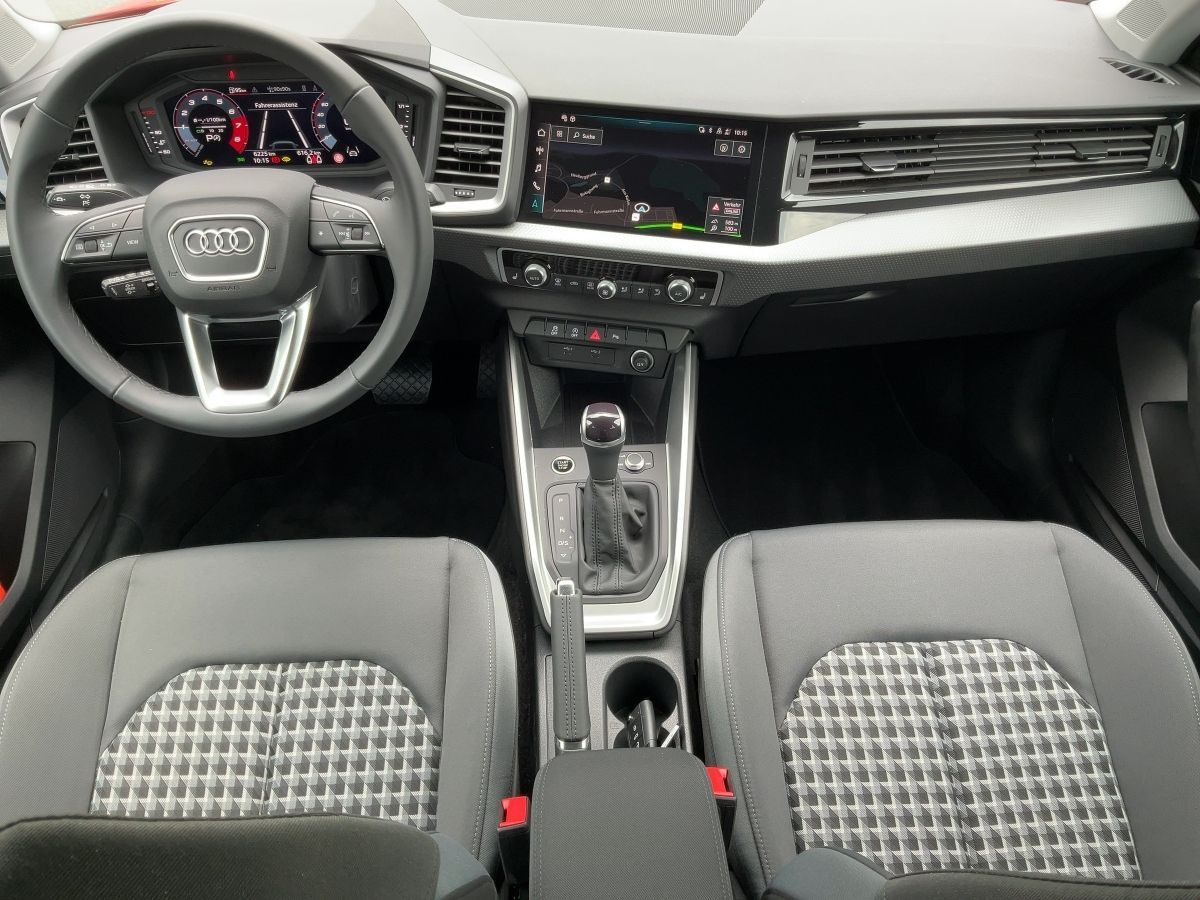 Audi A1 allstreet 30 TFSI S-TR - Samsaru's Car Outlet