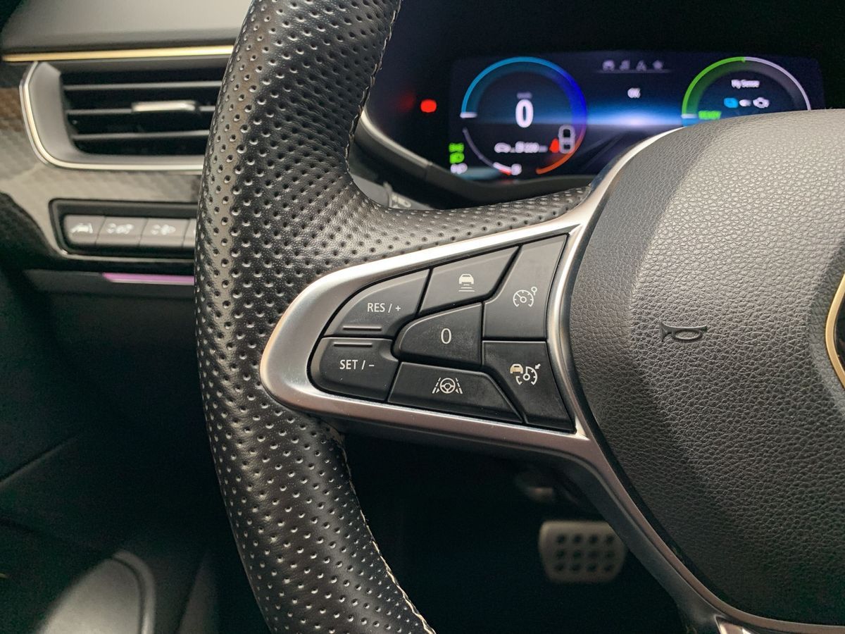 Renault Arkana Engineered 1.6 E-TECH Hybrid - Samsaru's Car Outlet