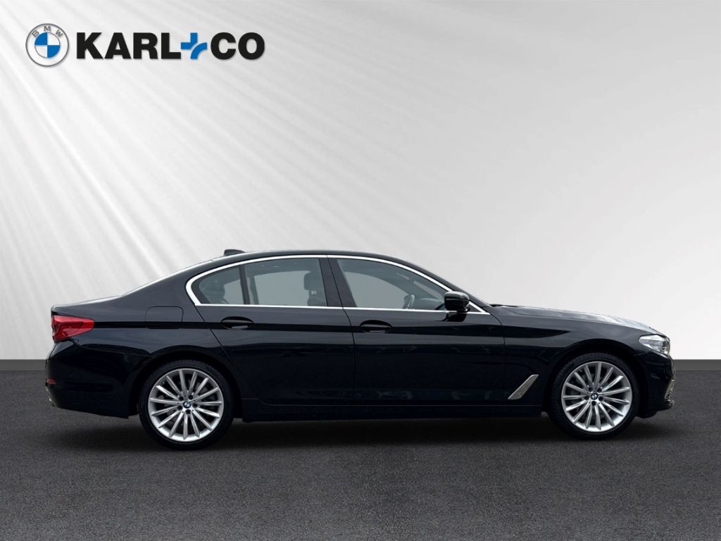 BMW 530 xd Limousine Luxury Line Komfortsitze Glasda