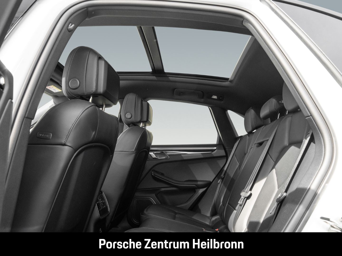 Porsche Macan S Luftfederung Panoramadach Surround-View