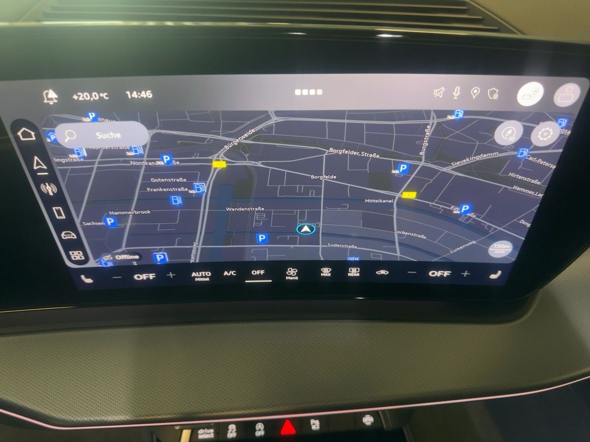 Audi Q3 TFSI S tronic 2xS LINE/TECH-PRO/LM20/AHK