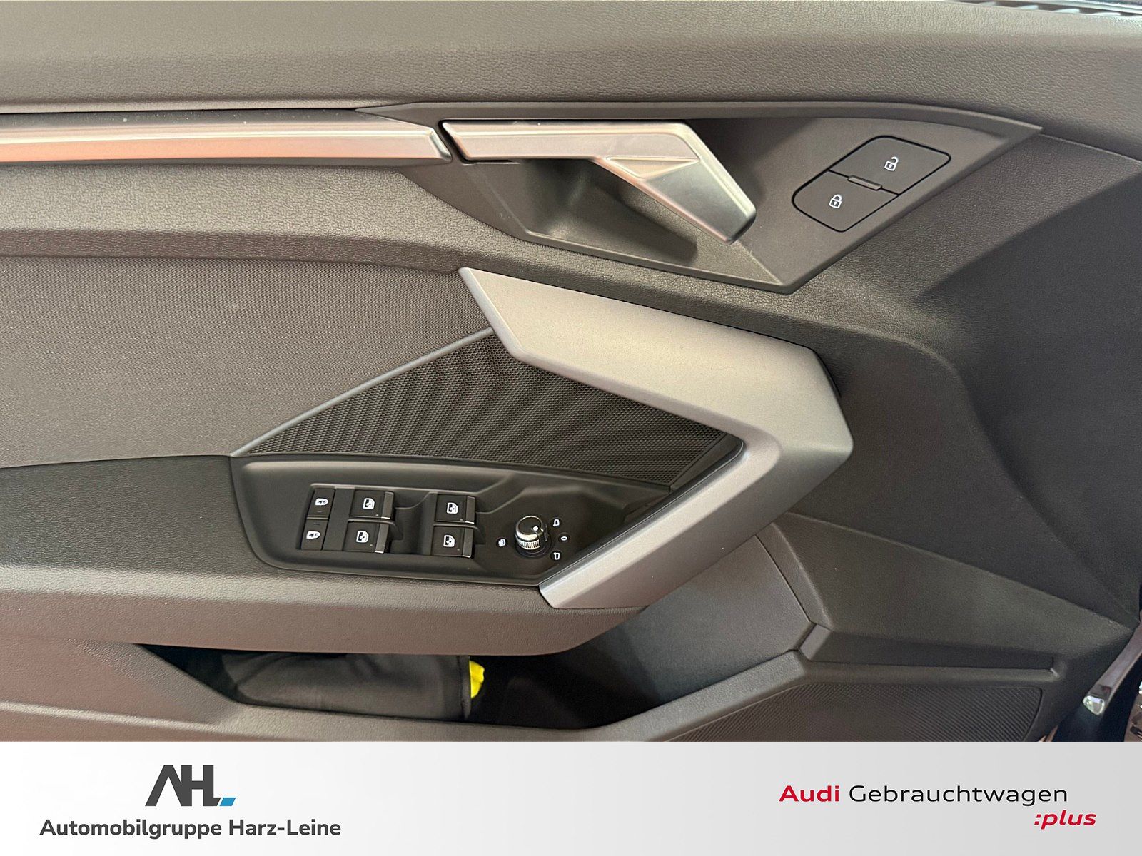 Audi A3 Sportback 35 TFSI S-tronic - Samsaru's Car Outlet