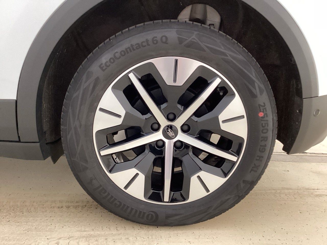 Ford Explorer AWD 79kWh Auto./360-KAMERA/ACC/HEAD-UP/