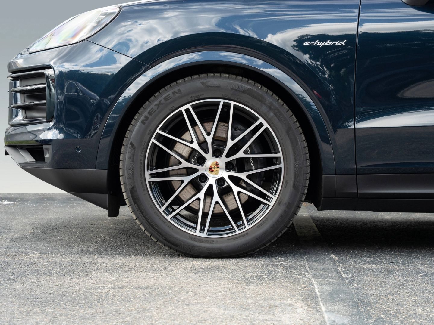 Porsche Cayenne E-Hybrid BOSE AHK 14 Wege Sitze 21 Zoll
