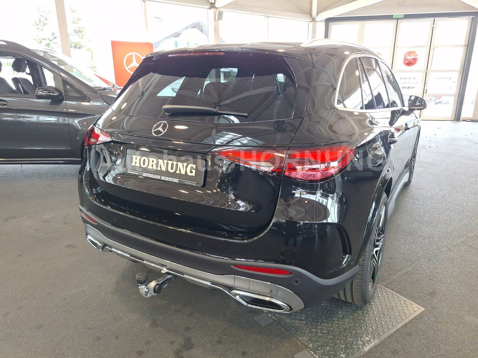 Mercedes-Benz GLC 300 d AMG 4M Edition 360° Distr AHK Memo 20"