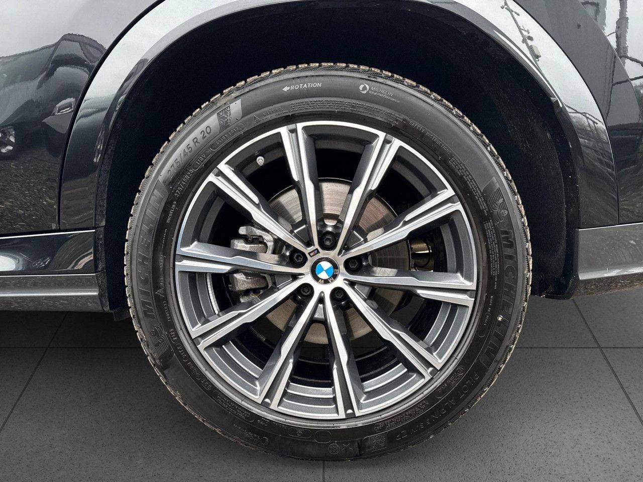 BMW X6 xDr30d M SPORT SoftCl,AHK,Pano,StHz,H/K,DAPro
