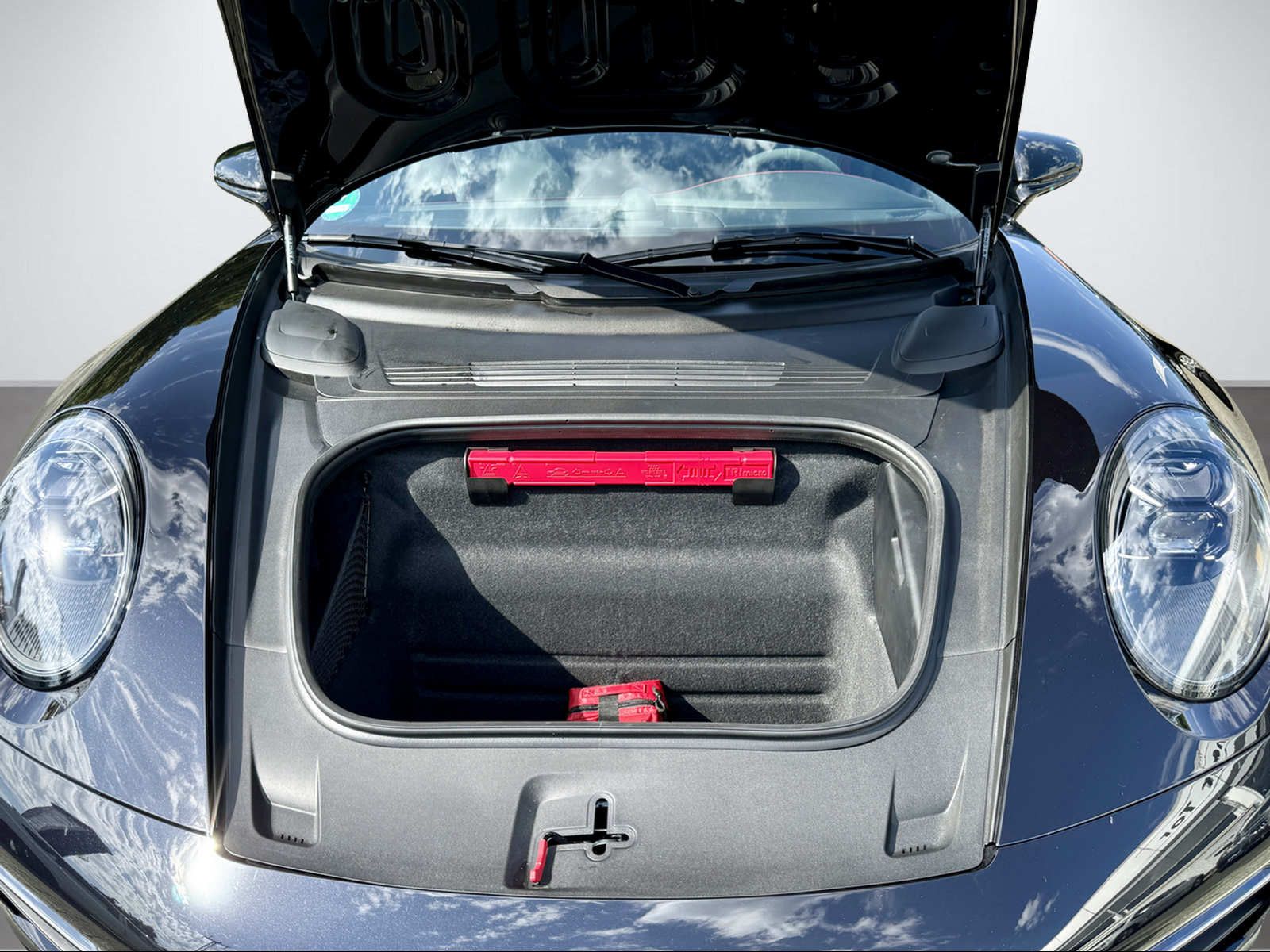 Porsche 992 CARRERA 4 GTS-CARBON-BOSE-LIFTS-1HD-360°-20´