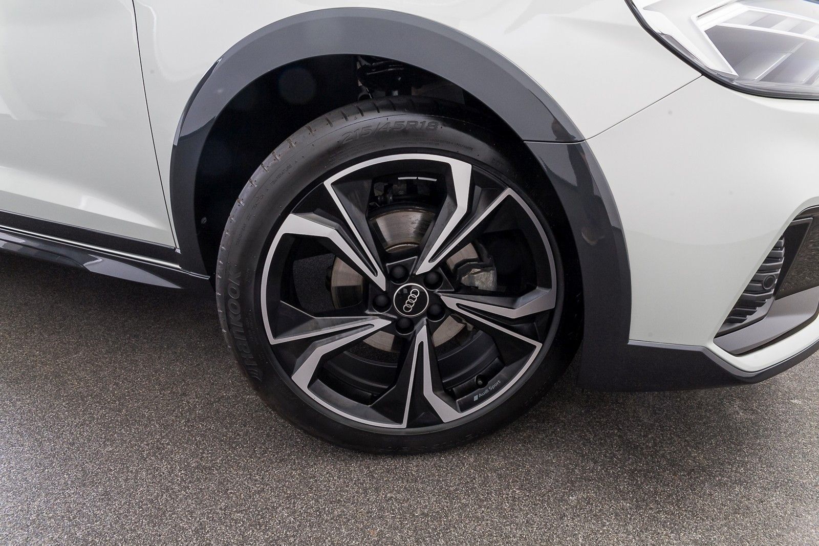 Audi A1 allstreet 35 TFSI S tr. - Samsaru's Car Outlet