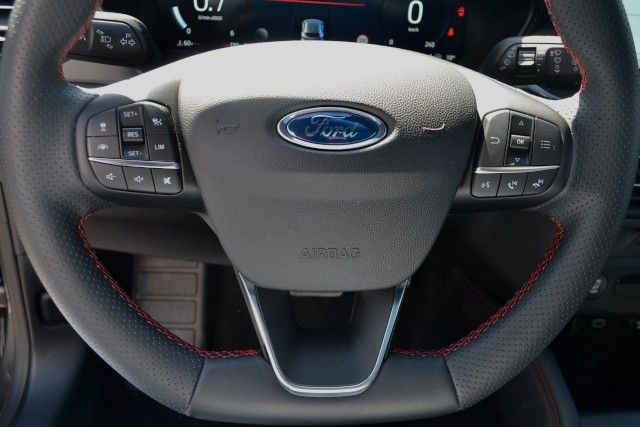 Ford Focus Turn ST-Line X Glasdach Kamera e.Heckklapp