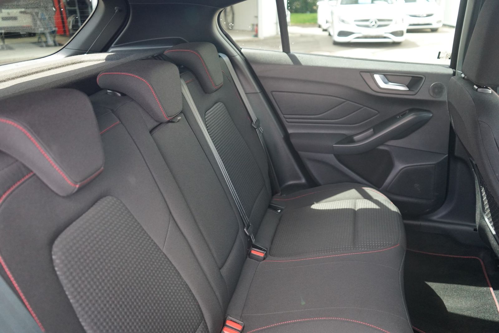 Ford Focus 1.5 EcoBlue ST-Line Aut. LED ACC Kamera