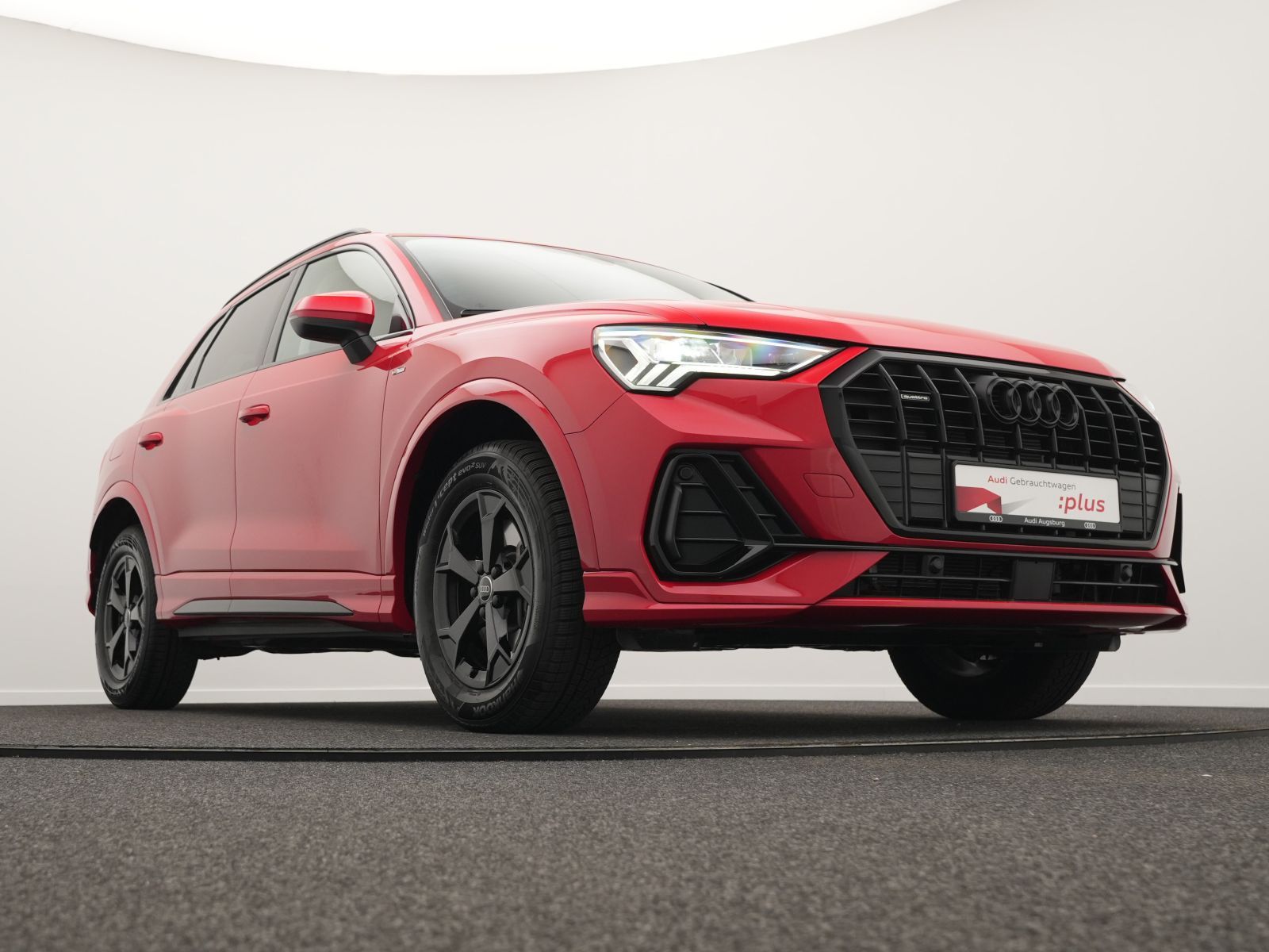 Audi Q3 S line 40 TFSI quattro S tr. *AHK*StdHZ*19''*