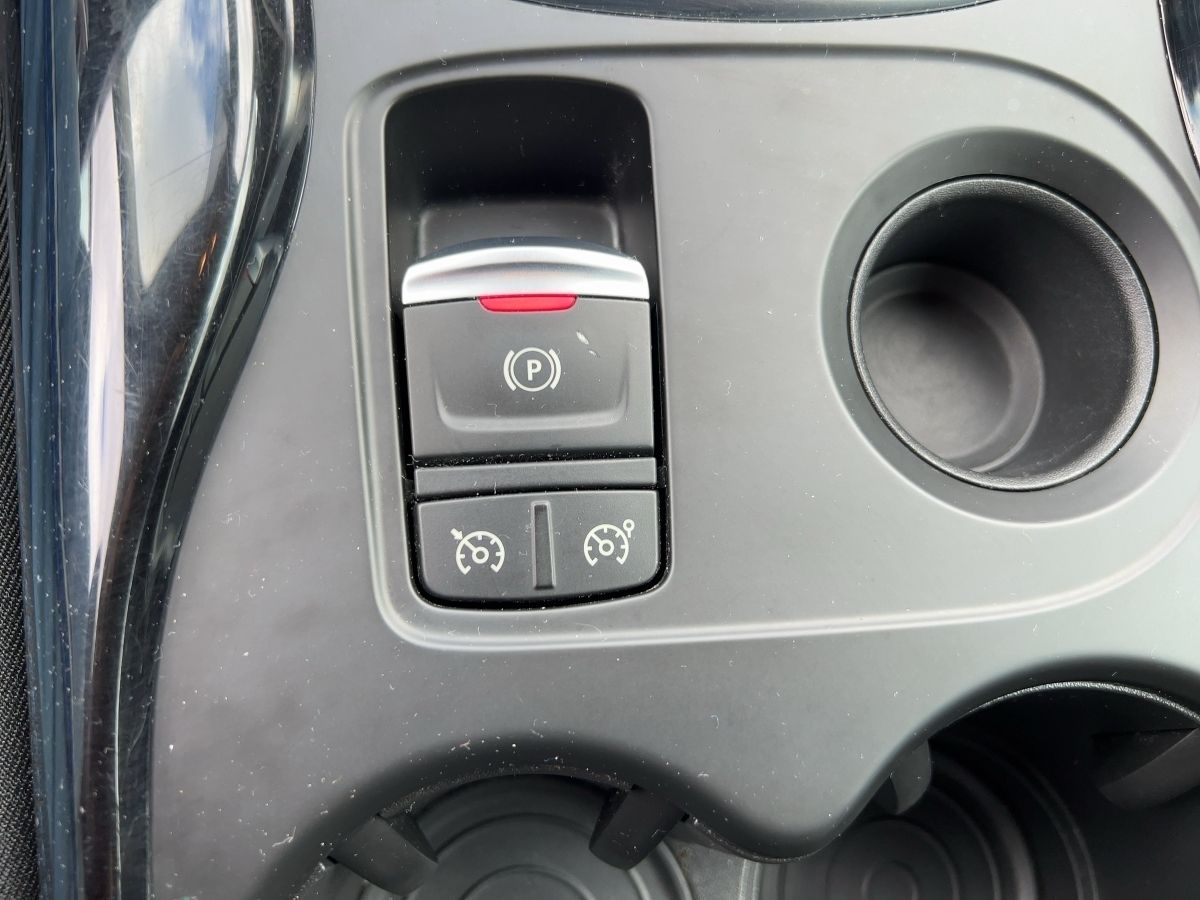 Renault Kadjar LIMITED - Samsaru's Car Outlet