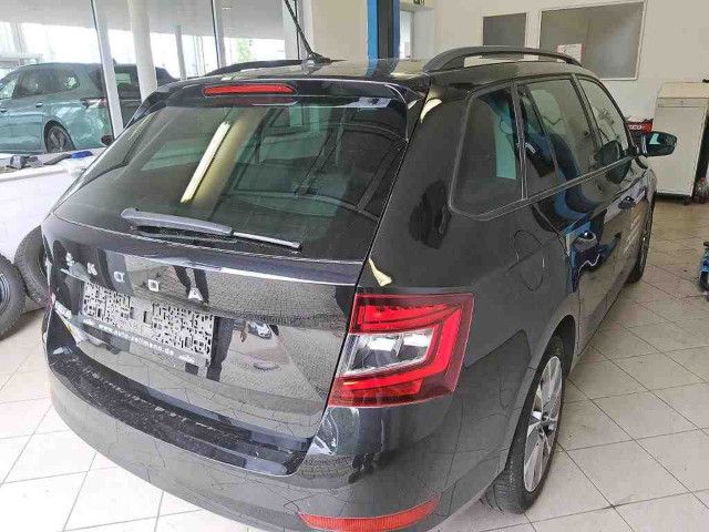 Skoda Fabia Combi Clever 1.0 TSI DSG - Samsaru's Car Outlet