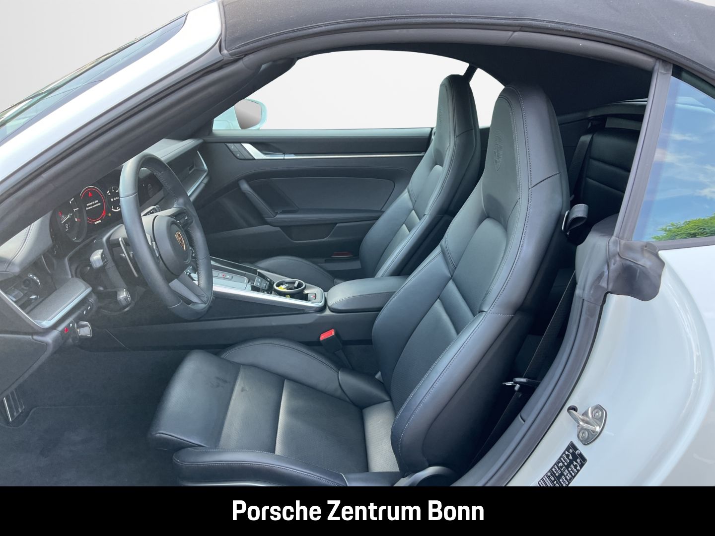 Porsche 992 911 Carrera 4S Cabriolet InnoDrive BOSE