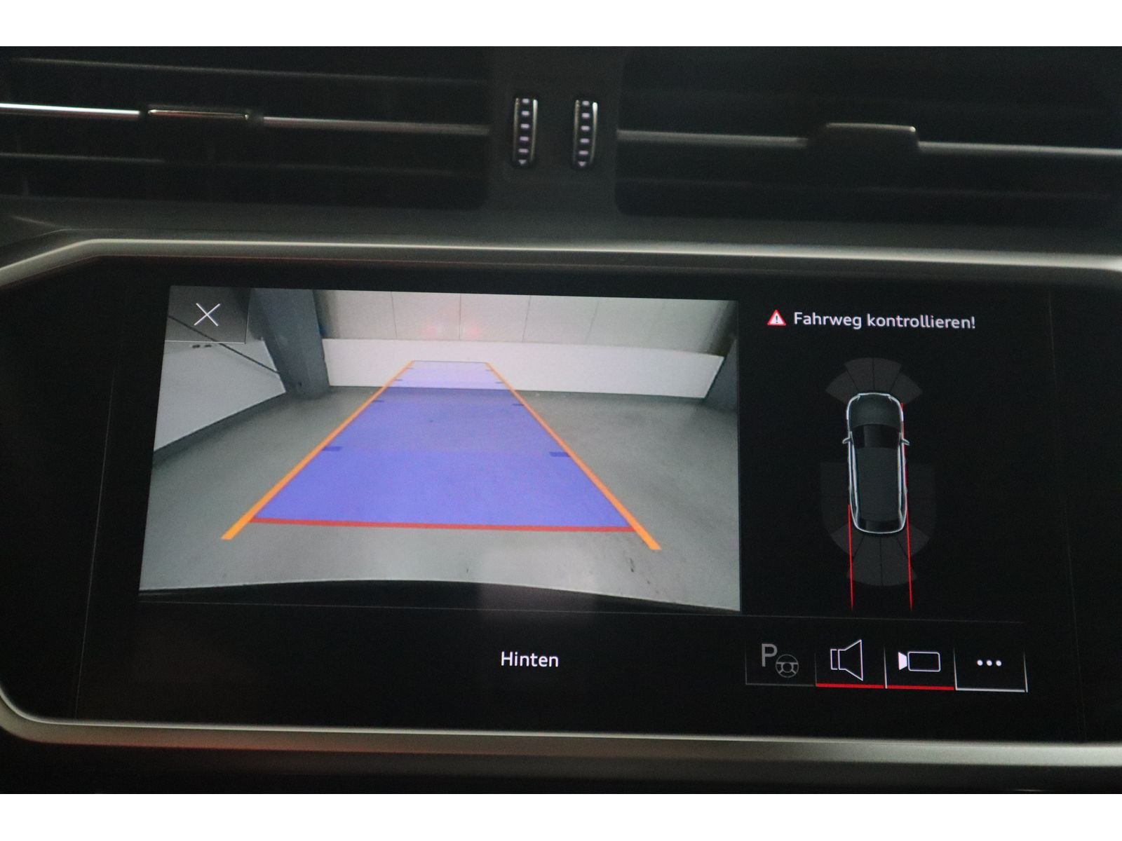 Audi A6 Avant 45 TDI quattro S-Line - Samsaru's Car Outlet