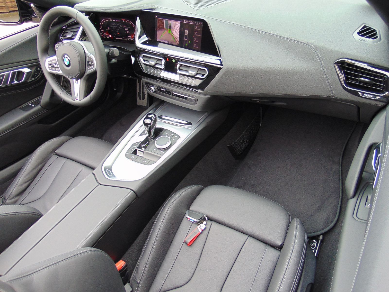 BMW Z4 M 40i - Samsaru's Car Outlet