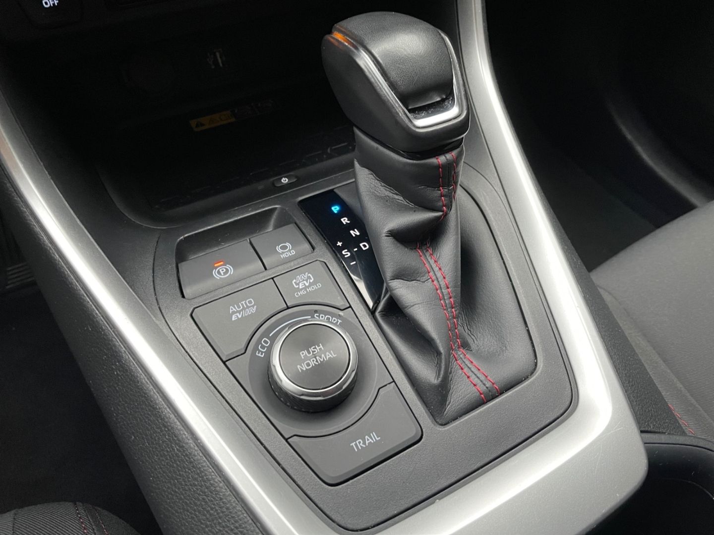 Toyota RAV 4 Plug-in-Hybrid Comfort *Allrad*HUD*4x SHZ*