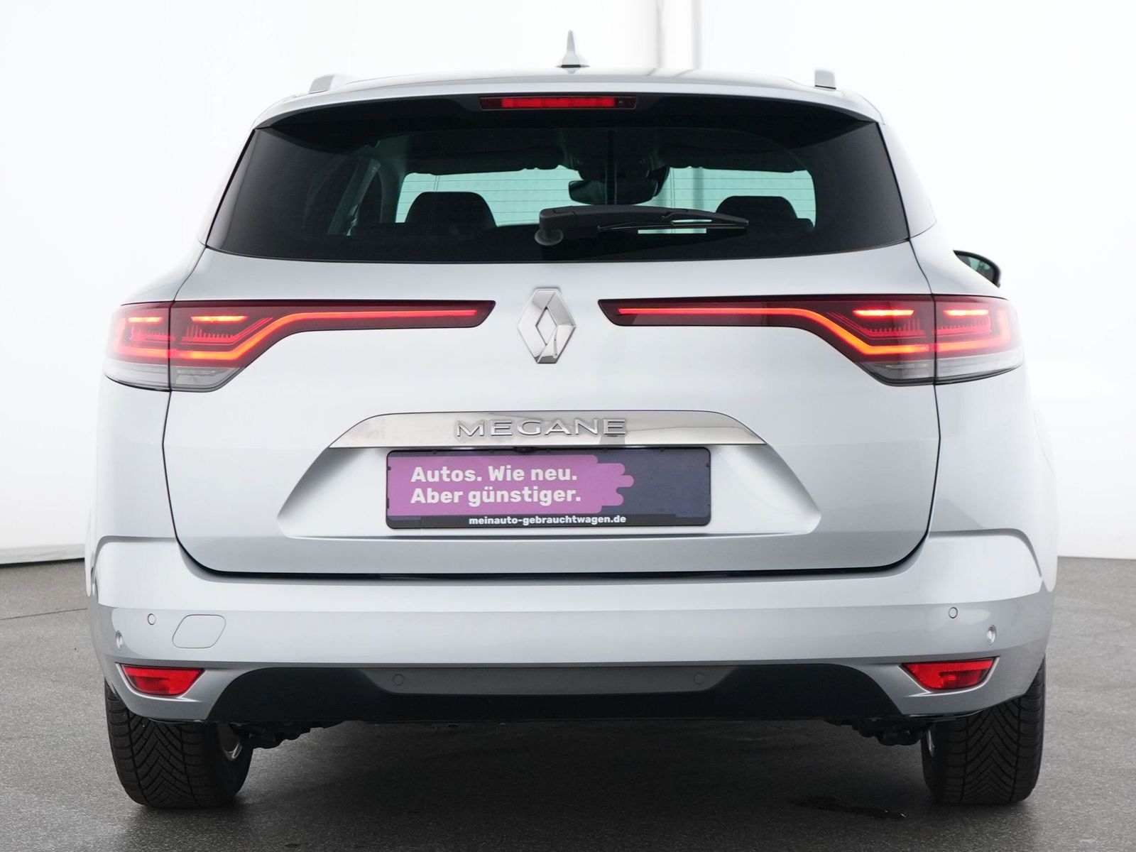 Renault Megane Intens - Samsaru's Car Outlet