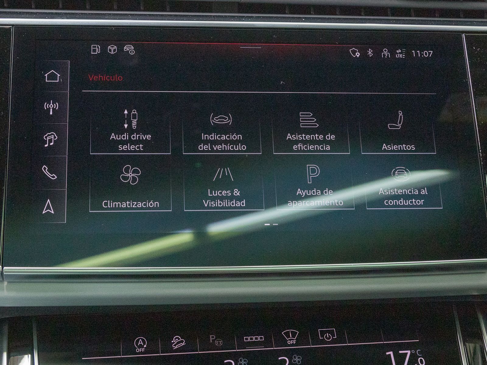 Audi Q7 45 TDI Q S LINE 7-SITZE LM20 PANO HuD