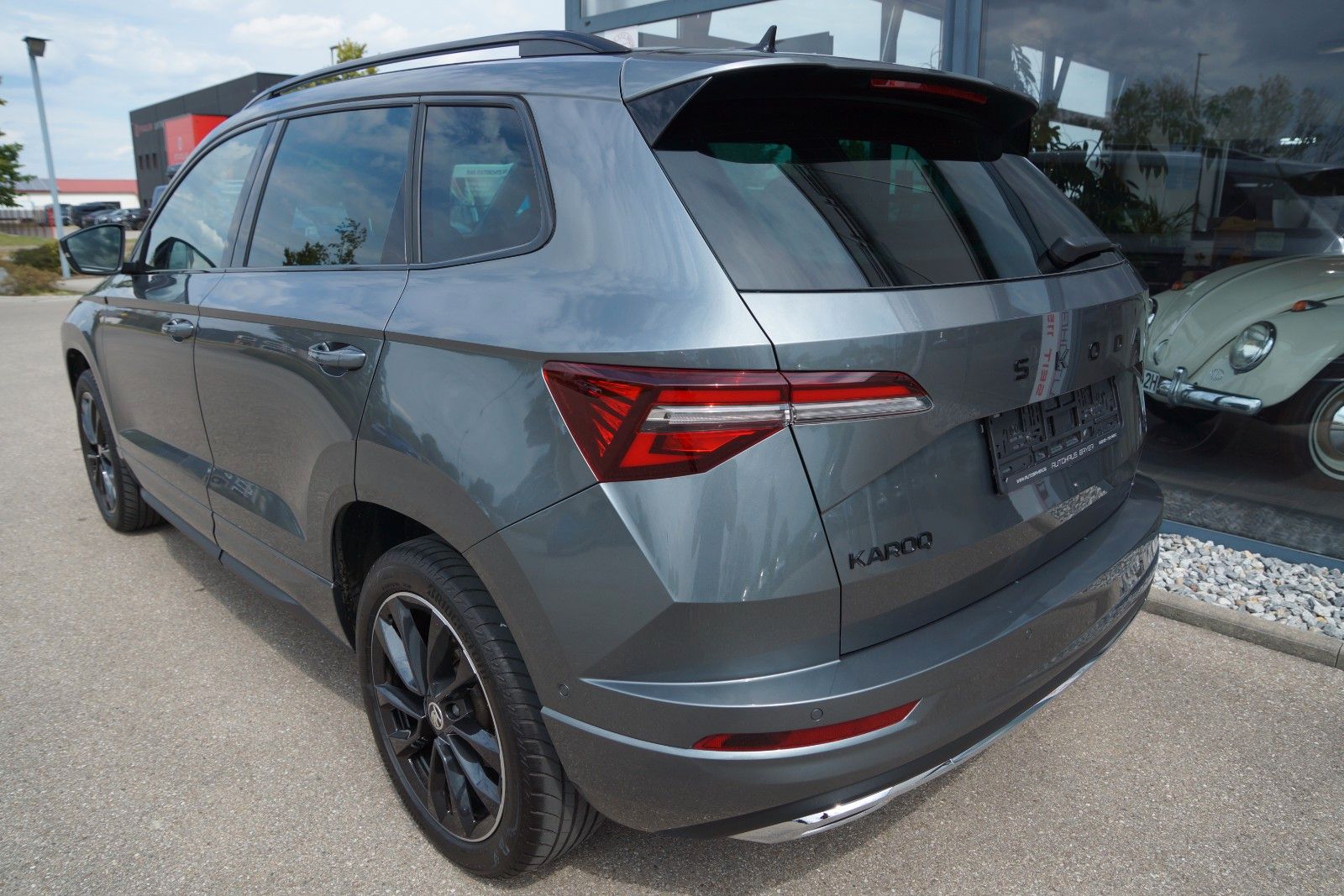 Skoda Karoq 2.0TSI SL 4x4 DSG!360°!ACC!AHK!St.Hzg!GAR!