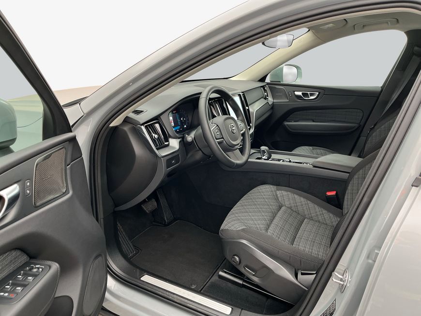 Volvo XC60 B5 B AWD Core