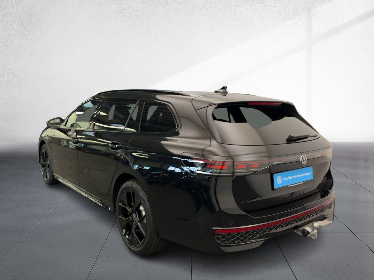Volkswagen Passat Variant 1.5 eHybrid R-Line AHZV SIGNATURE