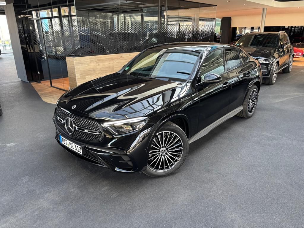 Mercedes-Benz GLC 300 d 4M Coupé AMG+AHK+PANO+DIST+DIGI+BURM3D