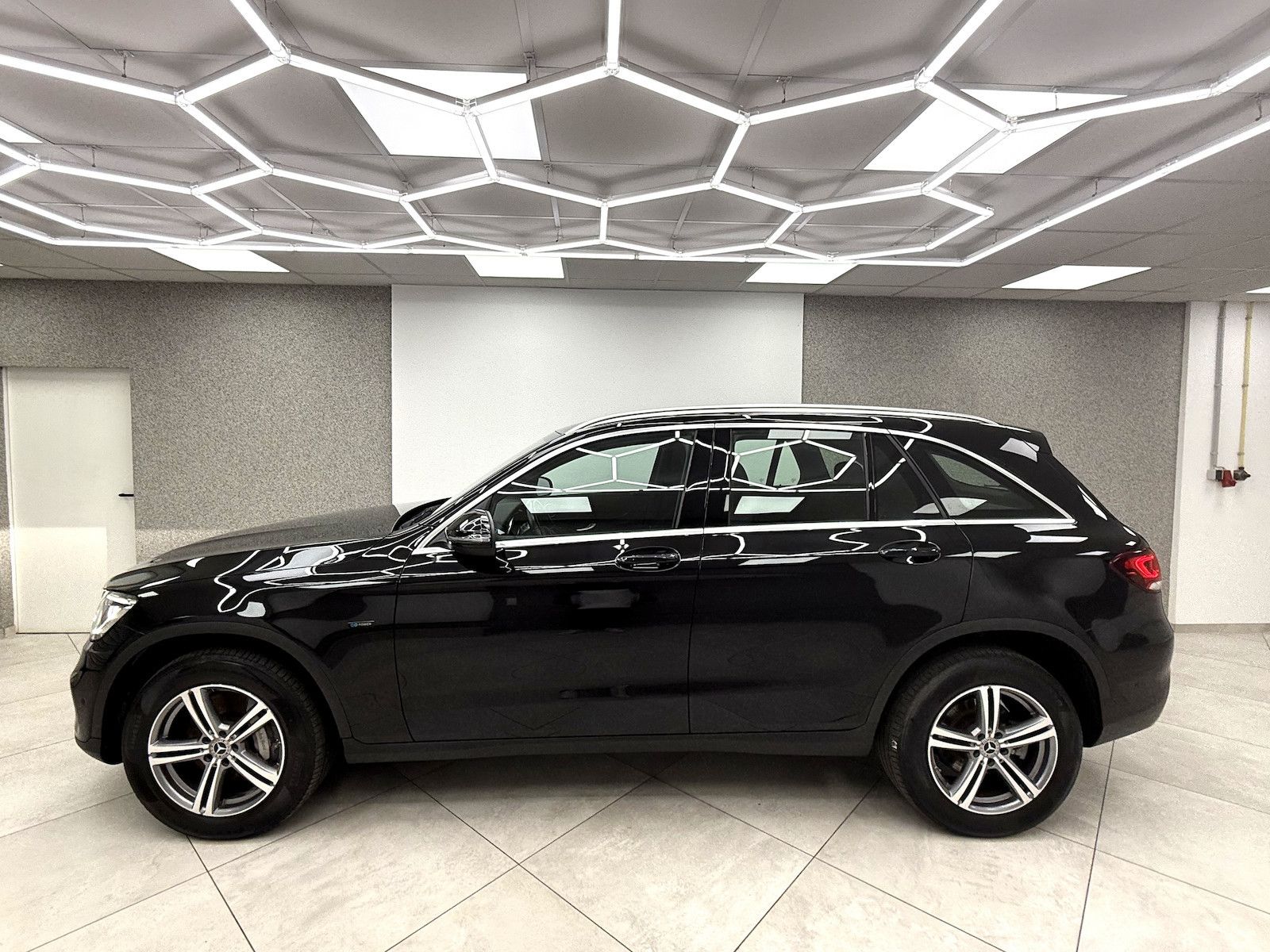 Mercedes-Benz GLC 300 de 4M Offroad - Samsaru's Car Outlet