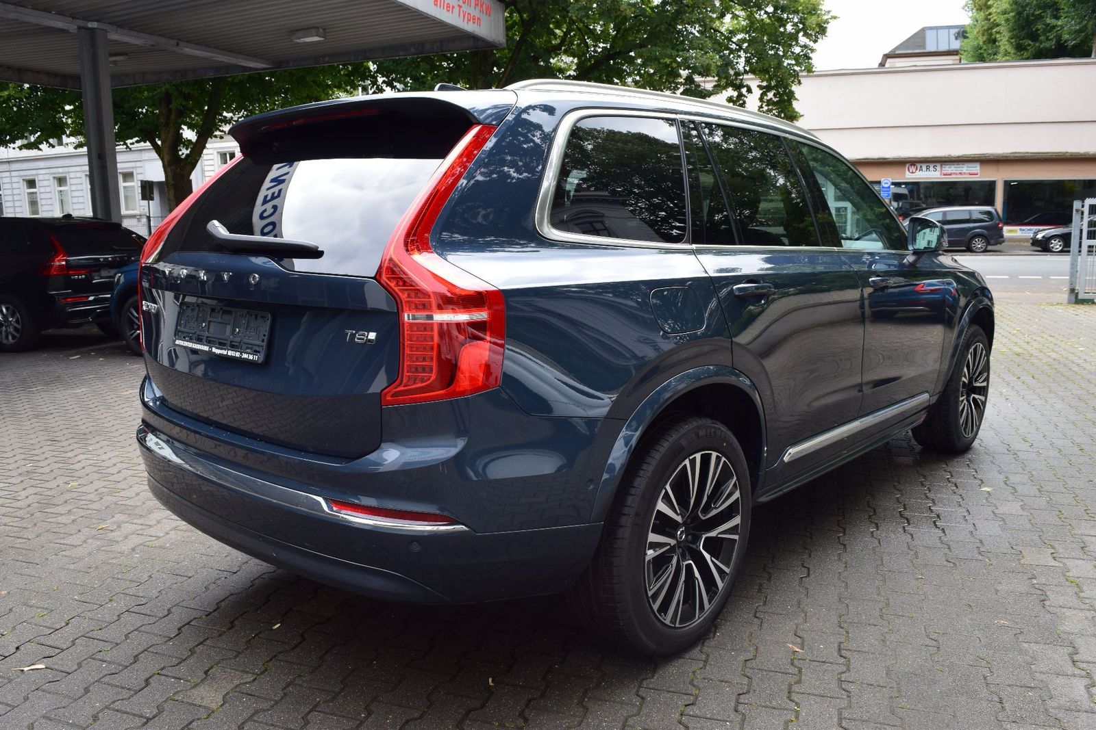 Volvo XC90 T8 AWD Plus Bright - Samsaru's Car Outlet